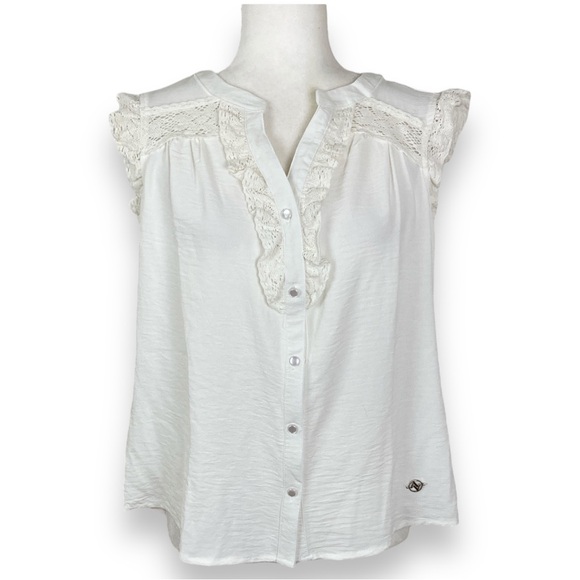NWT Adrienne Vittadini  Blouse crochet details size M - Picture 1 of 16